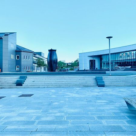 Husnes Sentrum Hotell Exteriér fotografie