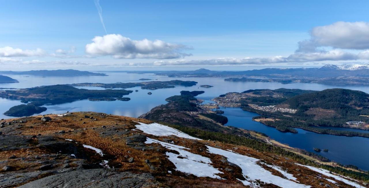Husnes Sentrum Hotell Exteriér fotografie
