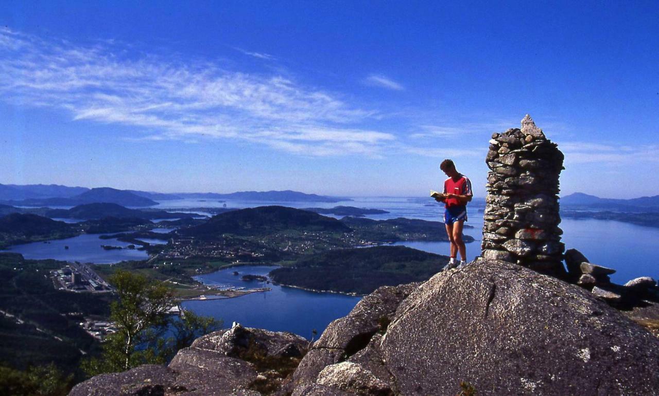 Husnes Sentrum Hotell Exteriér fotografie